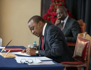 Uhuru Kenyatta Signs Executive Order on Procurement
